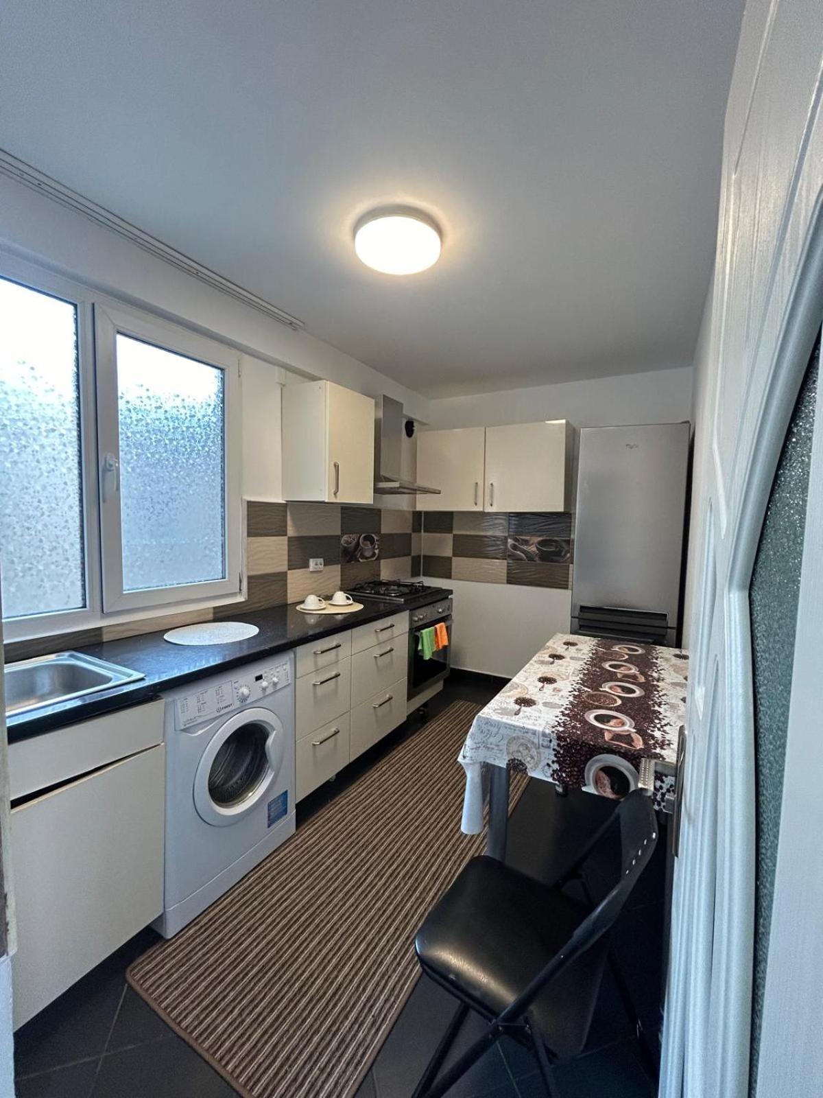 Rbg Apartament Boekarest Buitenkant foto