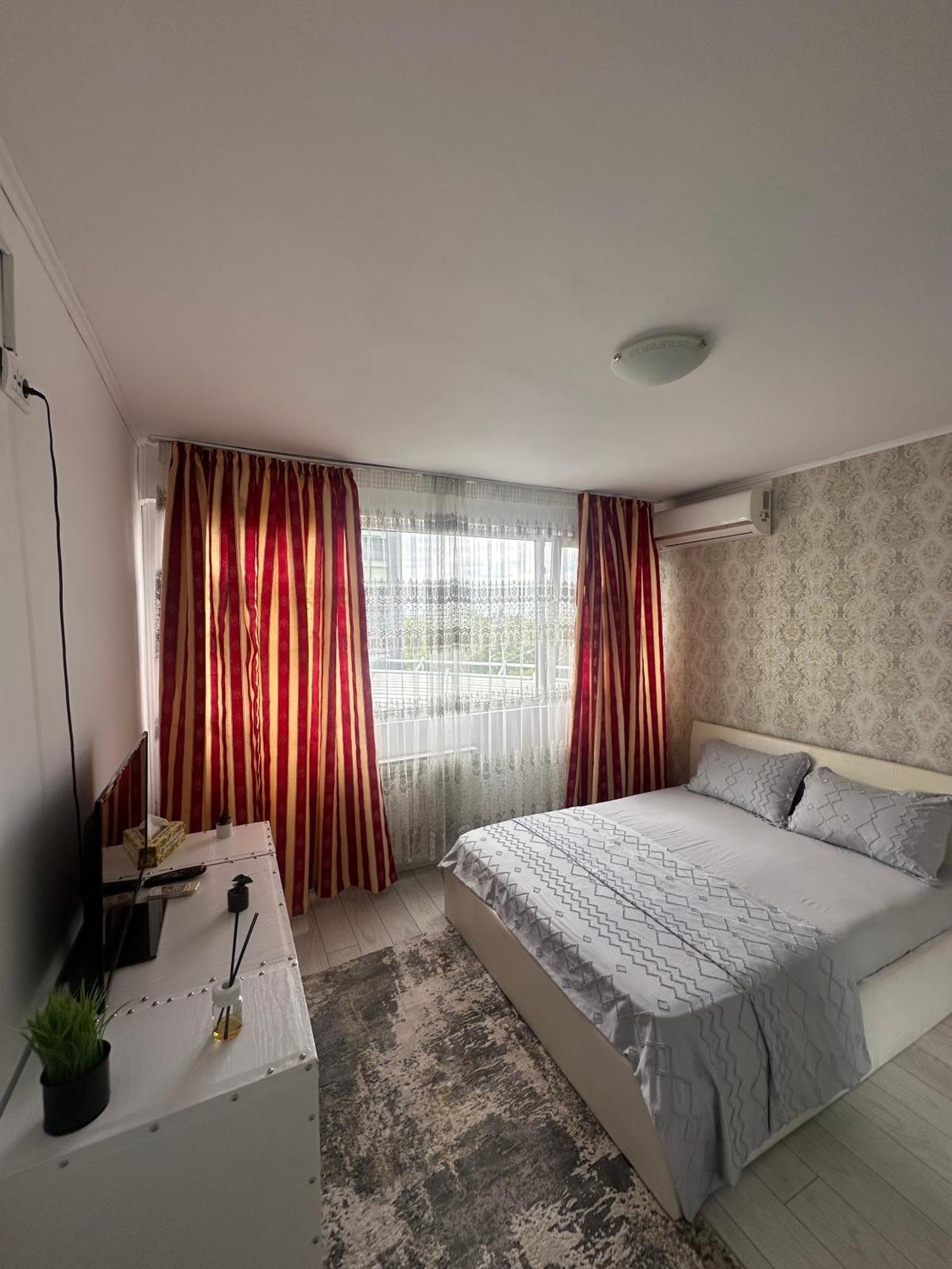 Rbg Apartament Boekarest Buitenkant foto